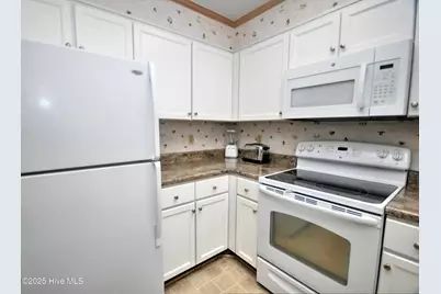 250 W Second Street #2b, Ocean Isle Beach, NC 28469 - Photo 16
