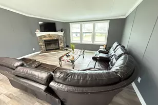 1071 Red Hill Rd, Mount Olive, NC 28365 - Photo 8