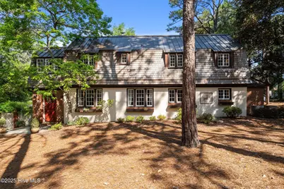 100 S Ridge Street, Southern Pines, NC 28387 - Photo 1