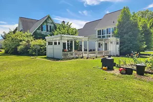 109 Foxcroft Ln, Winterville, NC 28590 - Photo 2