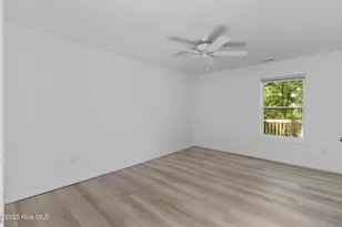 901 Riverview Dr, Burgaw, NC 28425 - Photo 80