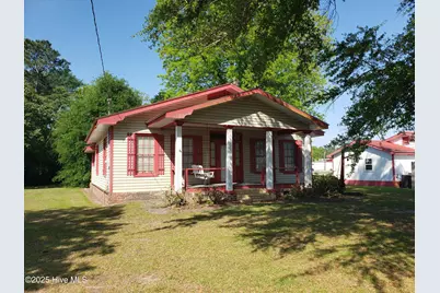 809 Conway Road, Fair Bluff, NC 28439 - Photo 2