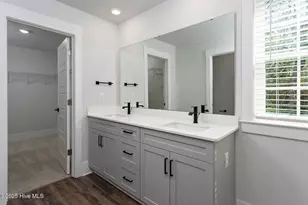 738 Hollybriar Loop Rd SE, Bolivia, NC 28422 - Photo 18