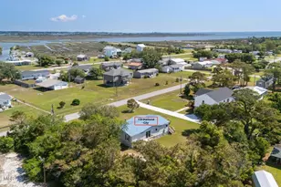 118 Diamond City Dr, Harkers Island, NC 28531 - Photo 8