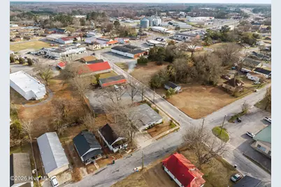 300 S Pearl Street, Williamston, NC 27892 - Photo 28