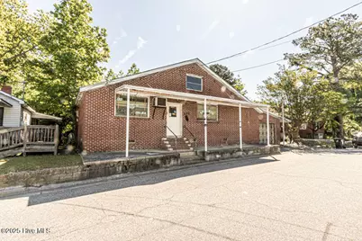 102 Roberson Street, Williamston, NC 27892 - Photo 4