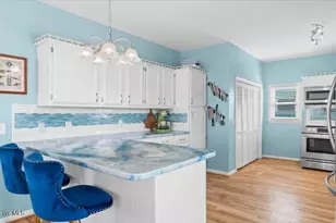 154 Sand Dollar St, Holden Beach, NC 28462 - Photo 10