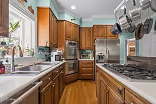 6212 Turtle Hall Dr, Wilmington, NC 28409 - Photo 8