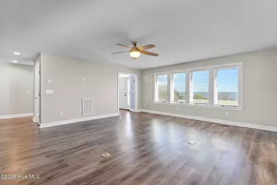 1055 Waterlily Road, Coinjock, NC 27923 - Photo 16