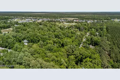 140 Country Club Lane, Newport, NC 28570 - Photo 6