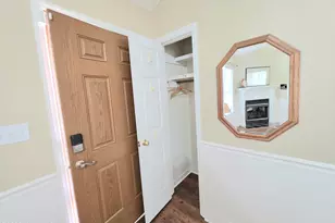 107 Oak Park Dr, Benson, NC 27504 - Photo 6