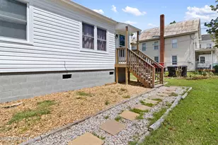 406 Walnut St, Elizabeth City, NC 27909 - Photo 4
