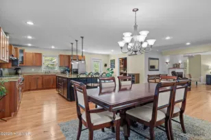 111 Hampton Pl, Newport, NC 28570 - Photo 8