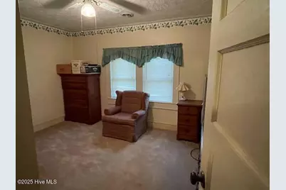302 Lower Street, Elizabethtown, NC 28337 - Photo 8