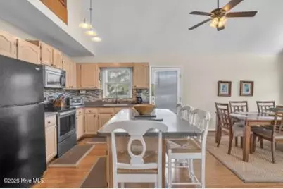 6707 Kings Lynn Drive, Oak Island, NC 28465 - Photo 10