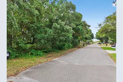 104 SW 24th Street, Oak Island, NC 28465 - Photo 32