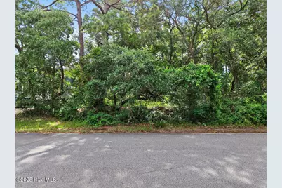 104 SW 24th Street, Oak Island, NC 28465 - Photo 30