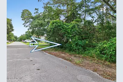 104 SW 24th Street, Oak Island, NC 28465 - Photo 6
