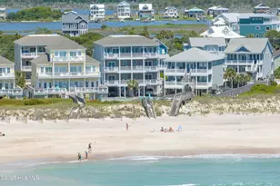 876 Villas Dr, North Topsail Beach, NC 28460 - Photo 36