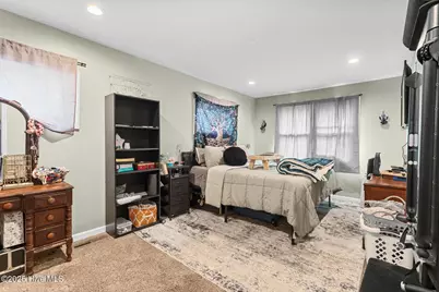 608 Henderson Drive, Jacksonville, NC 28540 - Photo 22