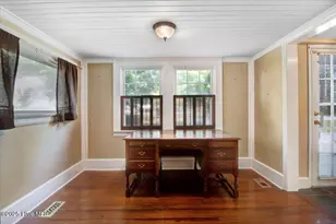 125 W Pine St, Pine Level, NC 27568 - Photo 22
