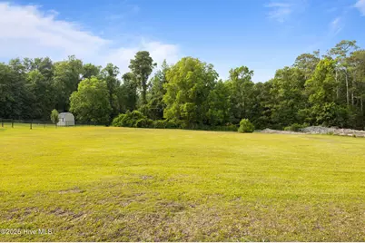 304 Brook Lane, Newport, NC 28570 - Photo 4