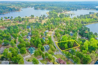 516 Carolina Way, Sanford, NC 27332 - Photo 4