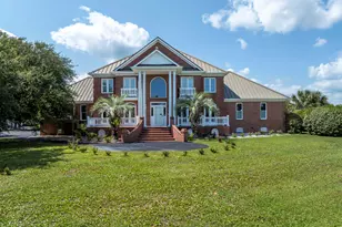 4 Hunter Heath Dr, North Topsail Beach, NC 28460 - Photo 2
