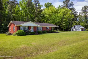 4173 Middle Rd, Trenton, NC 28585 - Photo 2