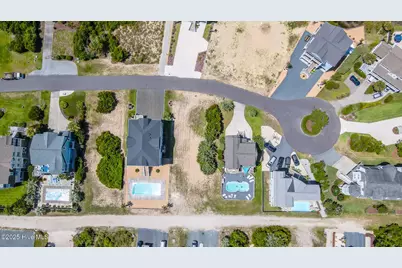 1038 Tide Ridge Drive, Holden Beach, NC 28462 - Photo 12