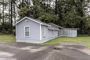 309 McGwigan St, Enfield, NC 27823 - Photo 16