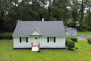 309 McGwigan St, Enfield, NC 27823 - Photo 6