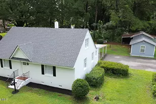 309 McGwigan St, Enfield, NC 27823 - Photo 2