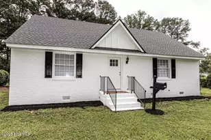 309 McGwigan St, Enfield, NC 27823 - Photo 14
