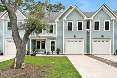 114 W 14th Street #B, Southport, NC 28461 - Photo 1