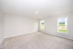 66 W Emily Gardens Dr, Selma, NC 27576 - Photo 18