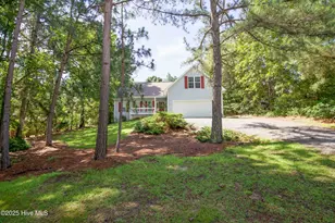 130 Pinecone Ct, Seven Lakes, NC 27376 - Photo 1