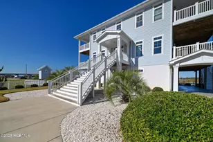 111 N New River Dr, Surf City, NC 28445 - Photo 16