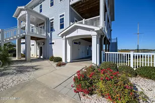 111 N New River Dr, Surf City, NC 28445 - Photo 12