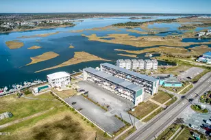 111 N New River Dr, Surf City, NC 28445 - Photo 42