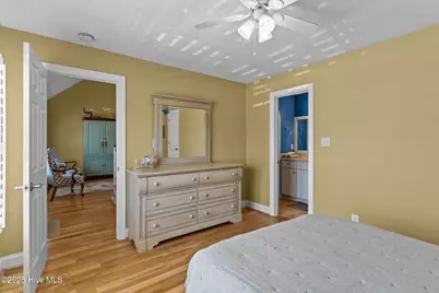 406 Ocean Boulevard W, Holden Beach, NC 28462 - Photo 14