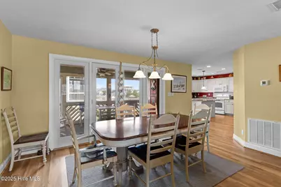 406 Ocean Boulevard W, Holden Beach, NC 28462 - Photo 6