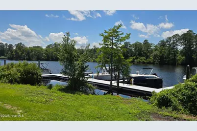 218 Shoreview Drive, New Bern, NC 28562 - Photo 8