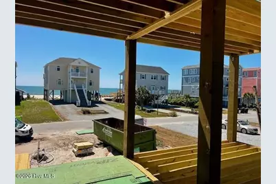 25 Porpoise Place, North Topsail Beach, NC 28460 - Photo 2