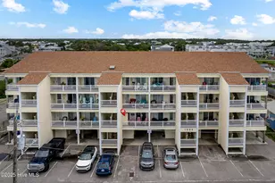 1004 Carolina Beach Ave S, Carolina Beach, NC 28428 - Photo 2