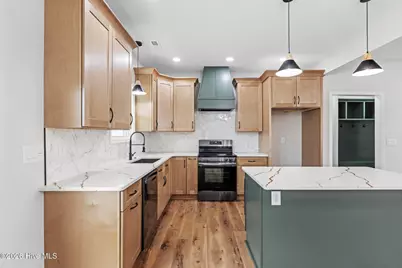 418 Wade Drive, Richlands, NC 28574 - Photo 8