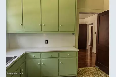 202 E 17th Street, Lumberton, NC 28358 - Photo 14