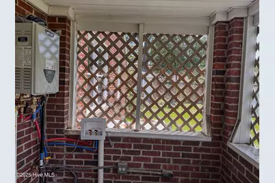 202 E 17th Street, Lumberton, NC 28358 - Photo 28