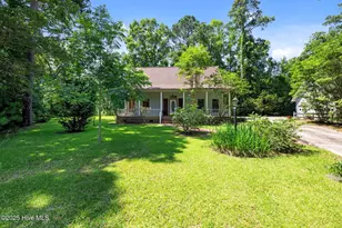 32 Windy Ct, Oriental, NC 28571 - Photo 1