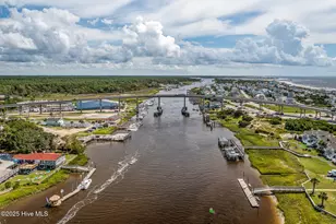 982 Ocean Blvd W, Holden Beach, NC 28462 - Photo 68